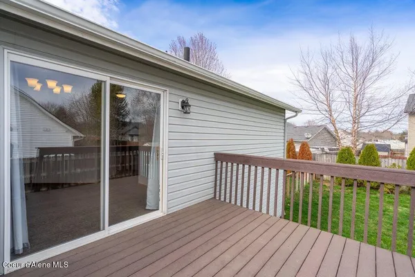 $554,900 | 2639 West Blueberry Circle, Hayden, ID 83835