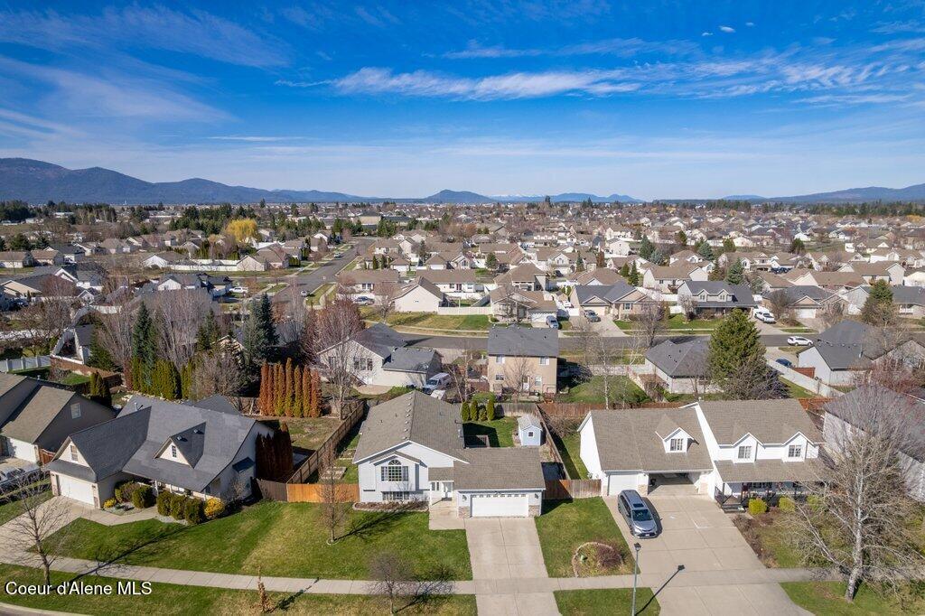 2639 West Blueberry Circle Hayden, ID 83835 - Photo 32 of 36 002-2639WestBlueberryCircle-Hayden-ID-83