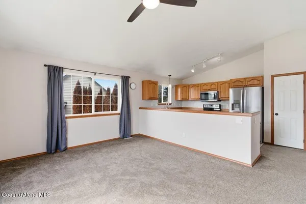 $554,900 | 2639 West Blueberry Circle, Hayden, ID 83835