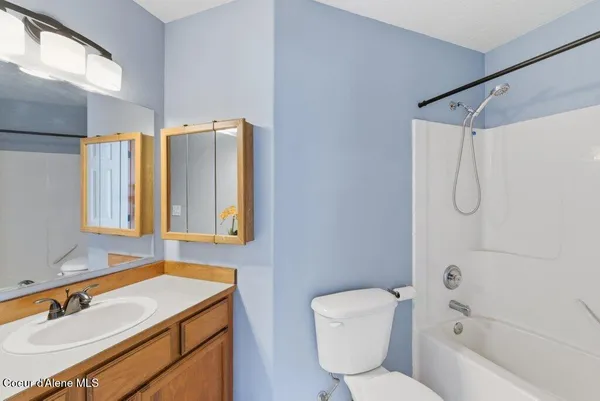 $554,900 | 2639 West Blueberry Circle, Hayden, ID 83835