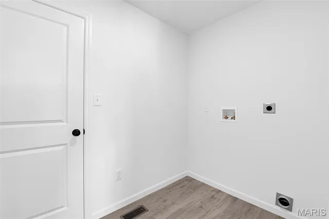 $379,000 | 700 Switchgrass Drive, Wentzville, MO 63385