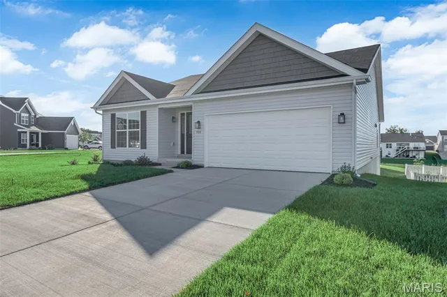 $379,000 | 700 Switchgrass Drive, Wentzville, MO 63385