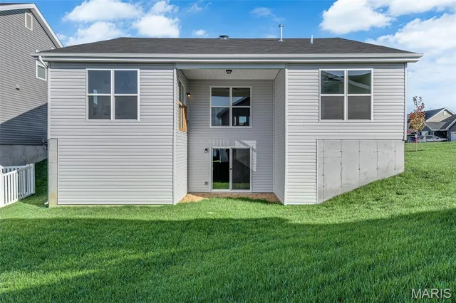 $379,000 | 700 Switchgrass Drive, Wentzville, MO 63385