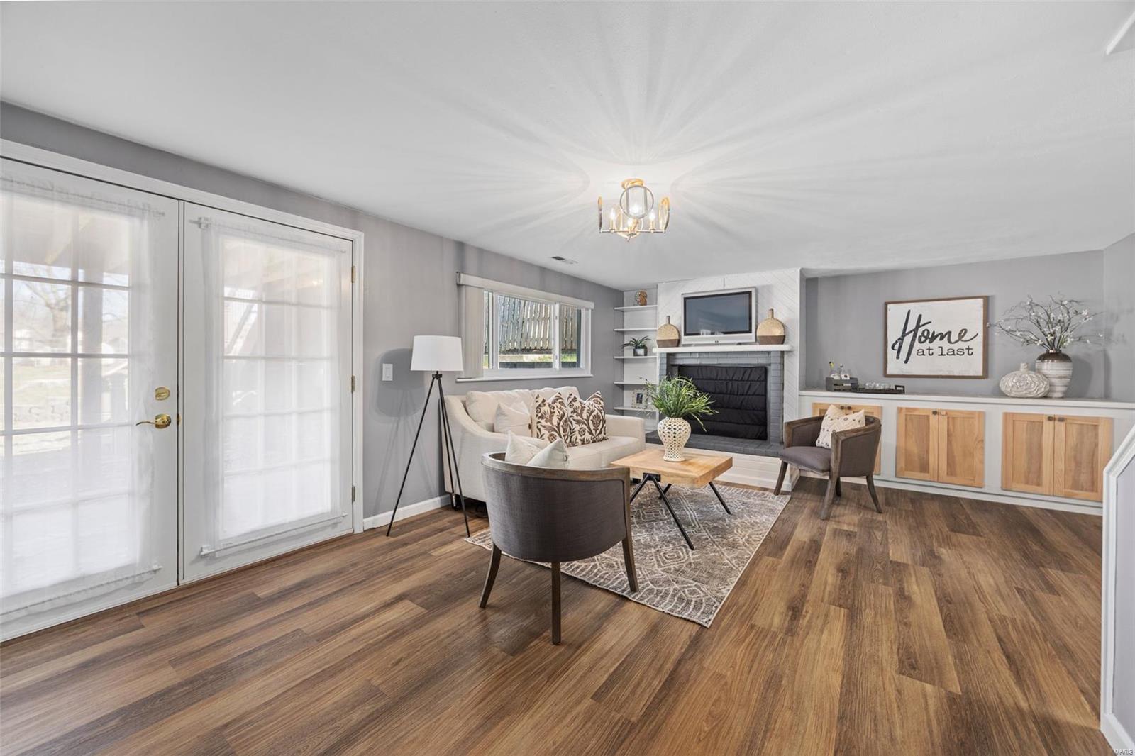 825 Forest Village Drive Ballwin, MO 63021 - Photo 16 of 22