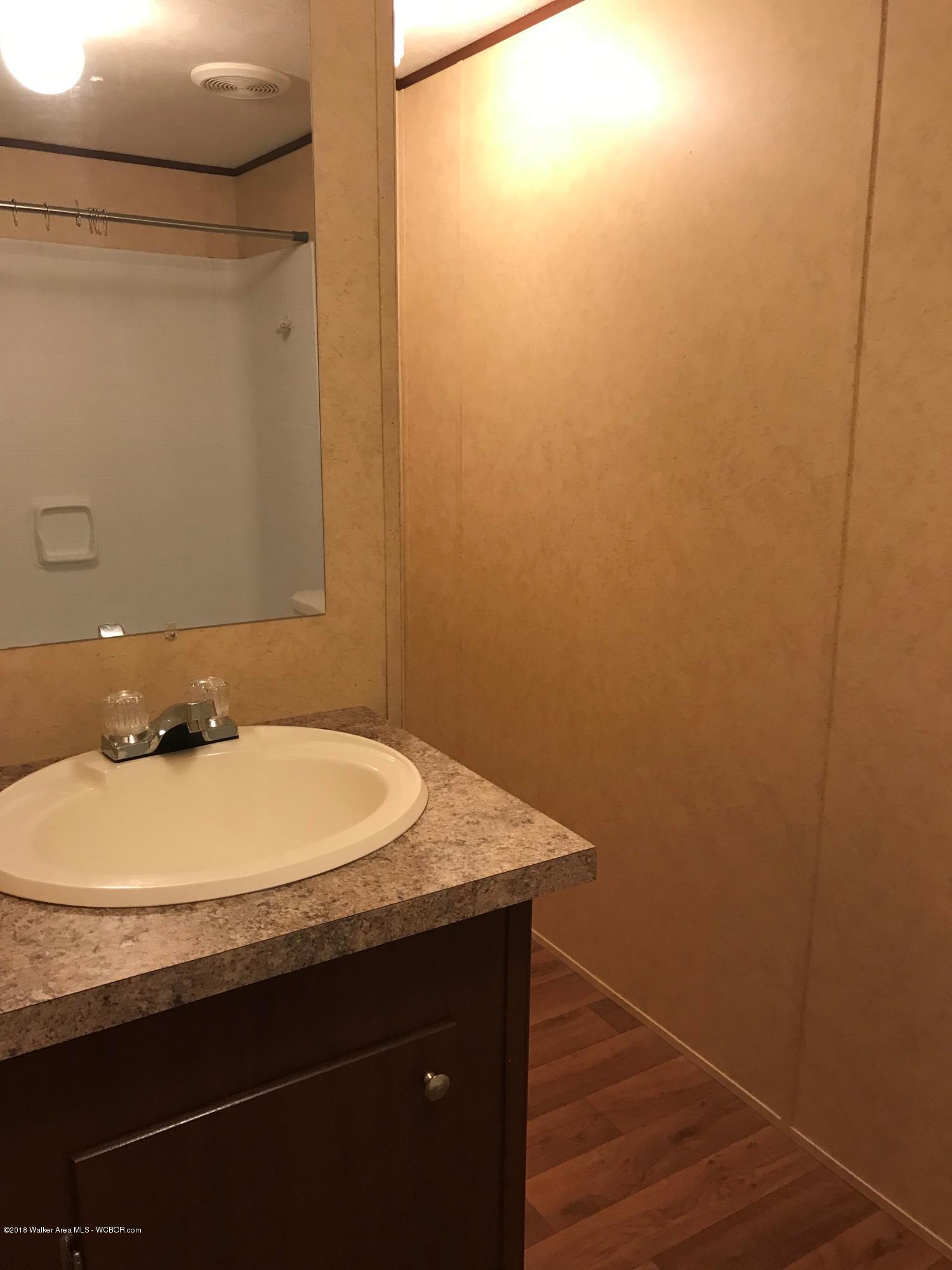 244 Sanders Road Cordova, AL 35550 - Photo 17 of 23 Gallery Image 17
