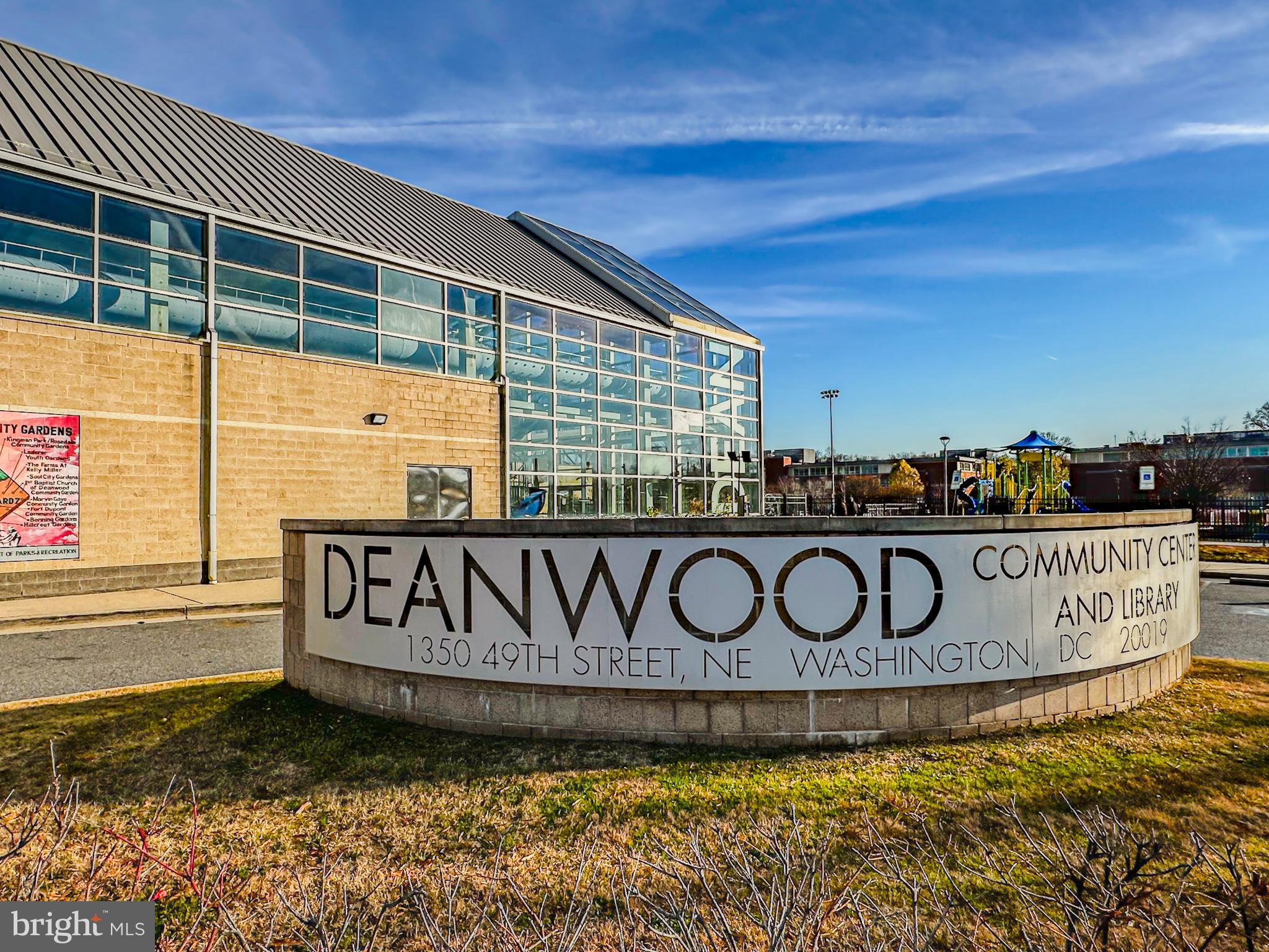 4810 Quarles Street Northeast, Unit 201 Washington, DC 20019 - Photo 2 of 23