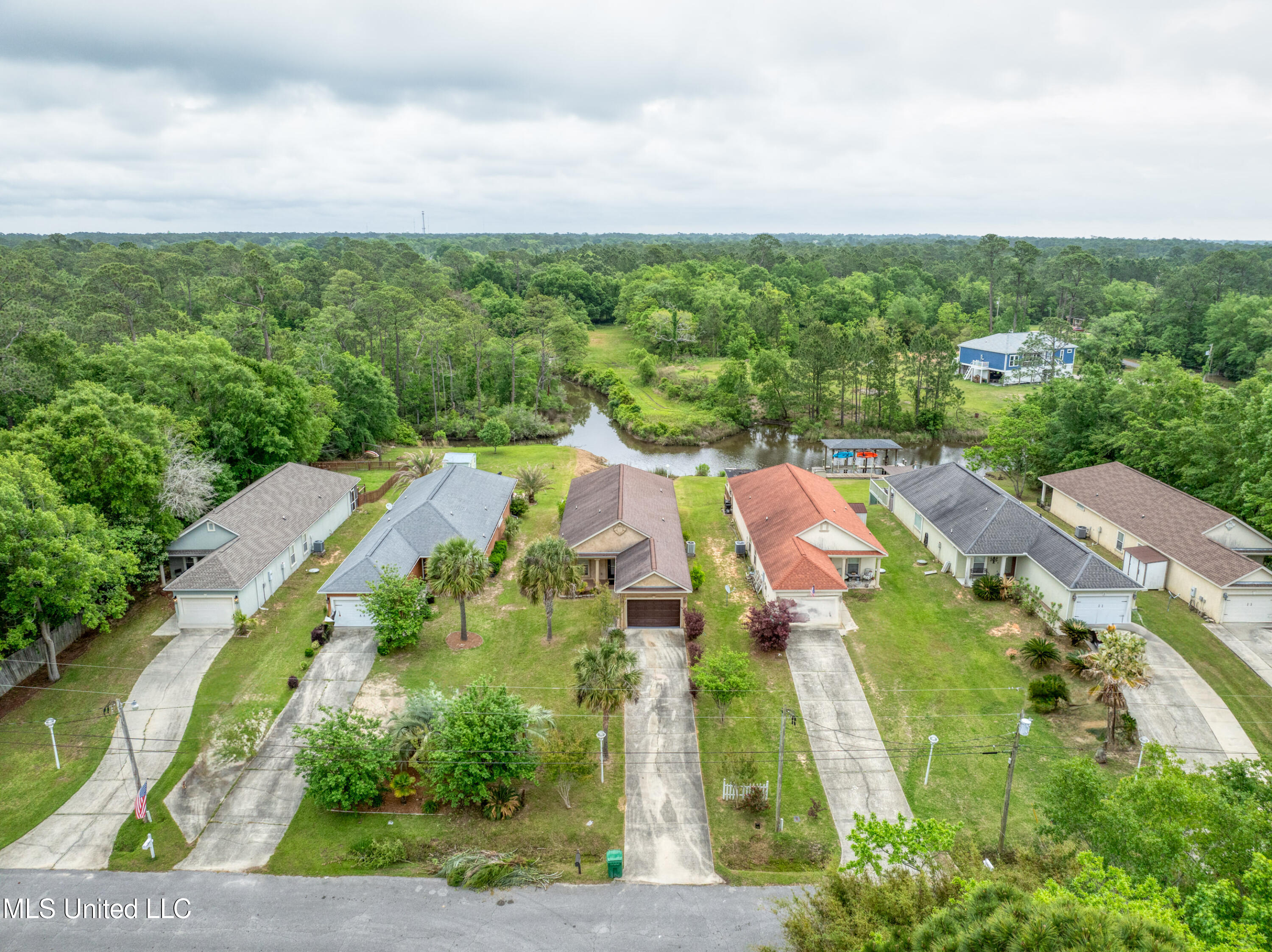 6720 Tunica Road Biloxi, MS 39532 - Photo 29 of 30 6720 Tunica Rd