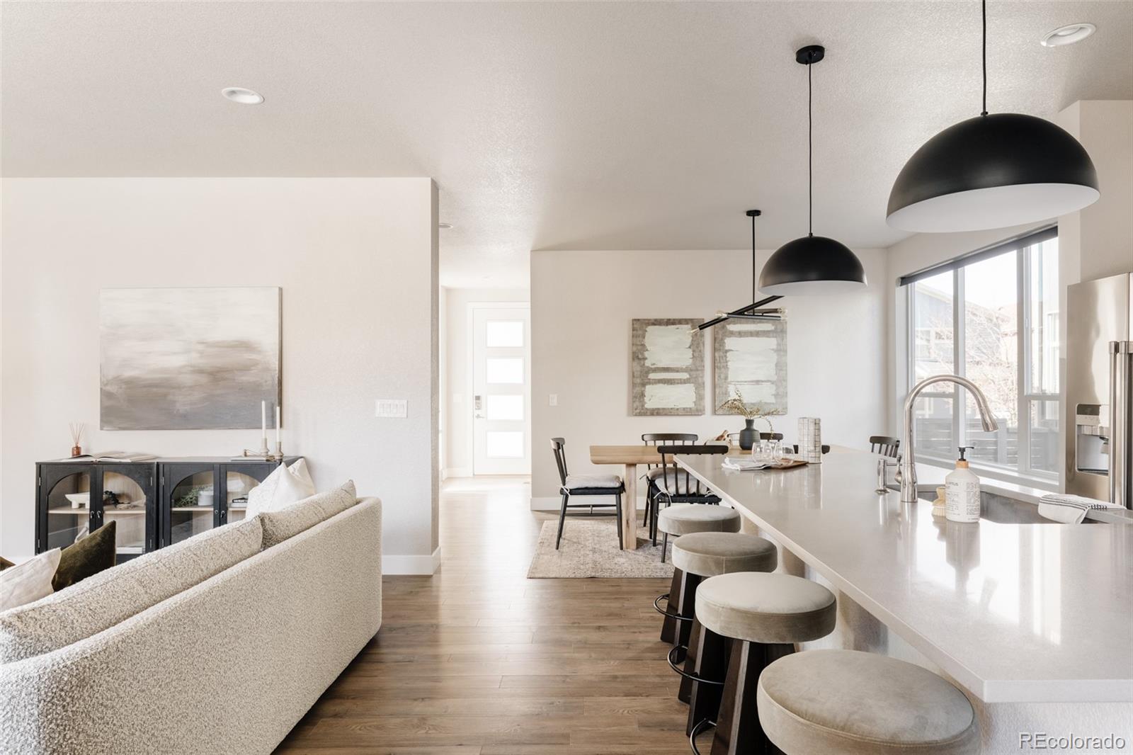 5840 Boston Street Denver, CO 80238 - Photo 4 of 40