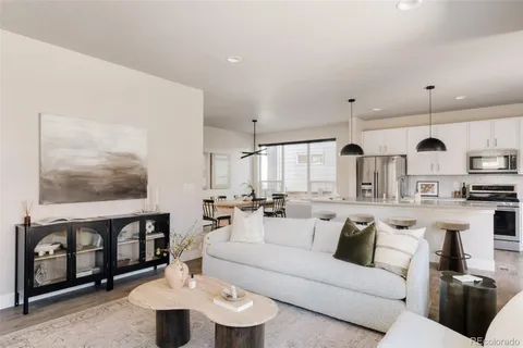 $800,000 | 5840 Boston Street, Denver, CO 80238