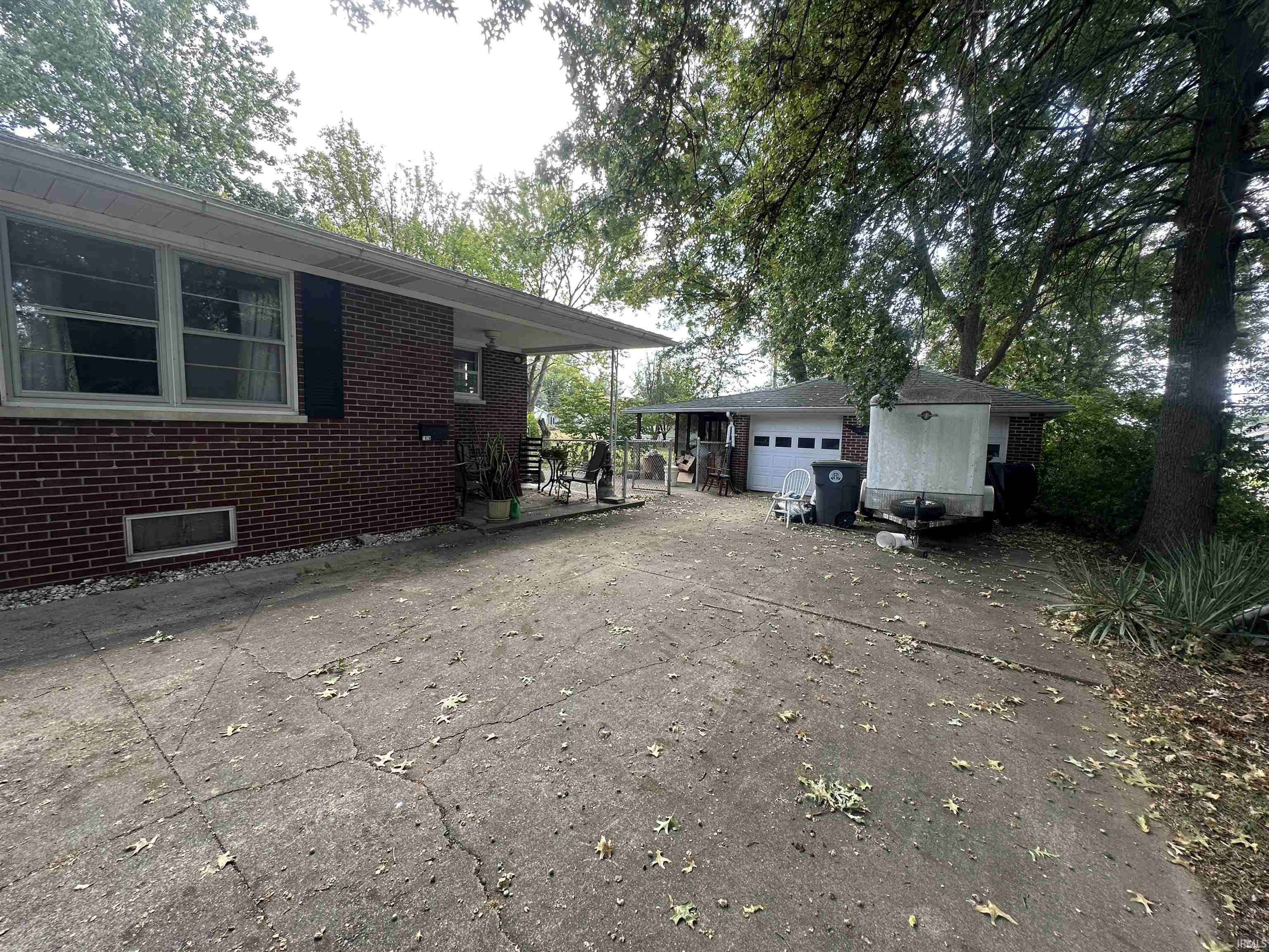 1020 West Heerdink Avenue Evansville, IN 47710 - Photo 5 of 36