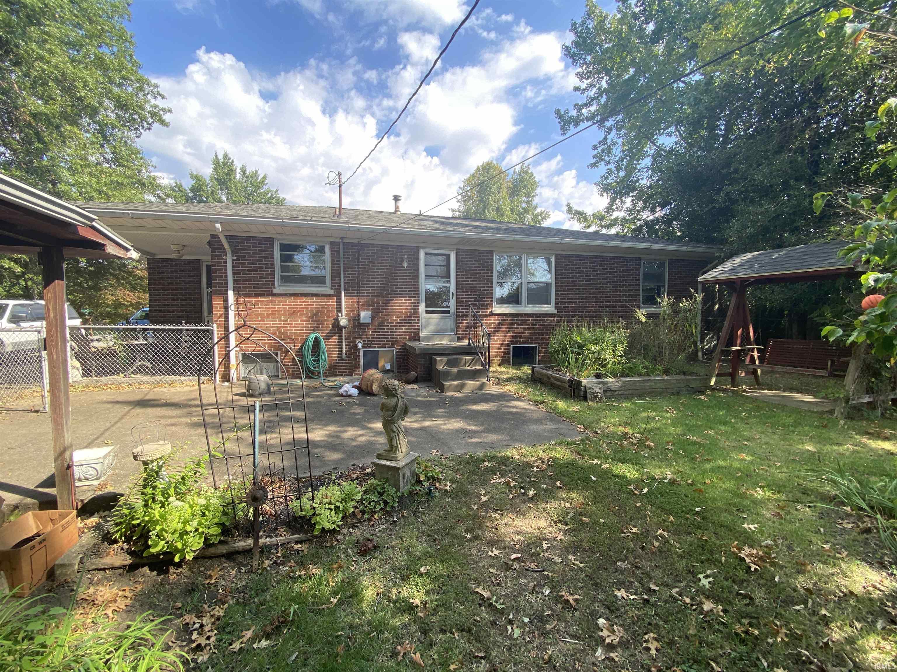 1020 West Heerdink Avenue Evansville, IN 47710 - Photo 8 of 36
