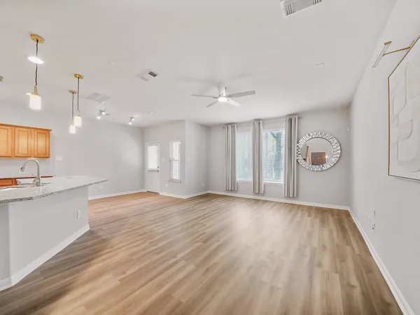 $2,100 | 17814 Arapaho Hill Lane, Humble, TX 77346