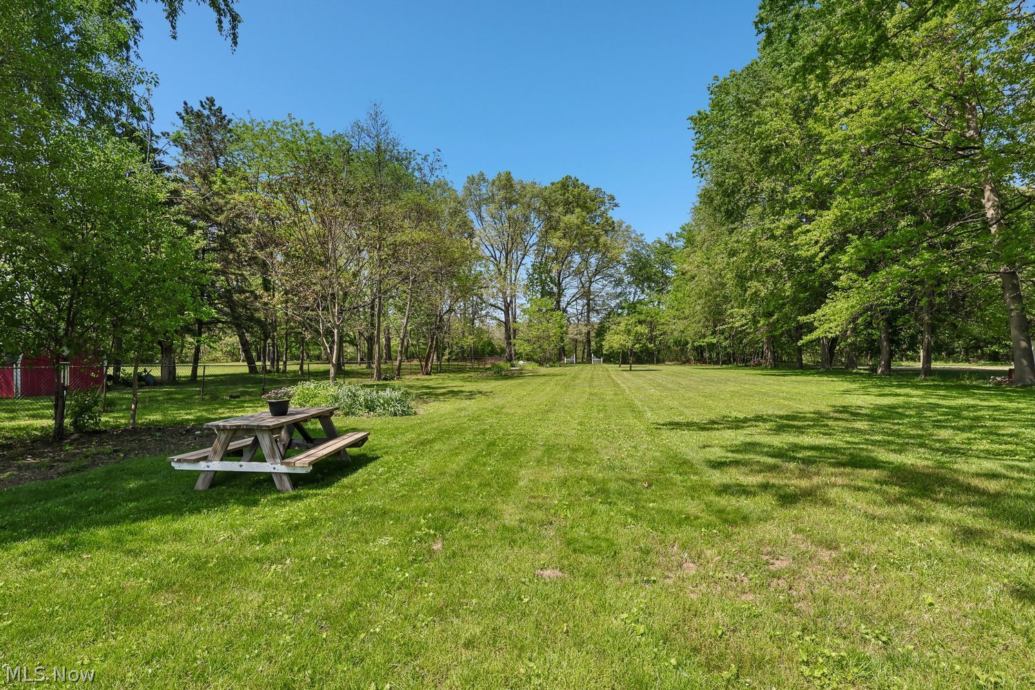 8203 Plains Road Mentor, OH 44060 - Photo 43 of 49