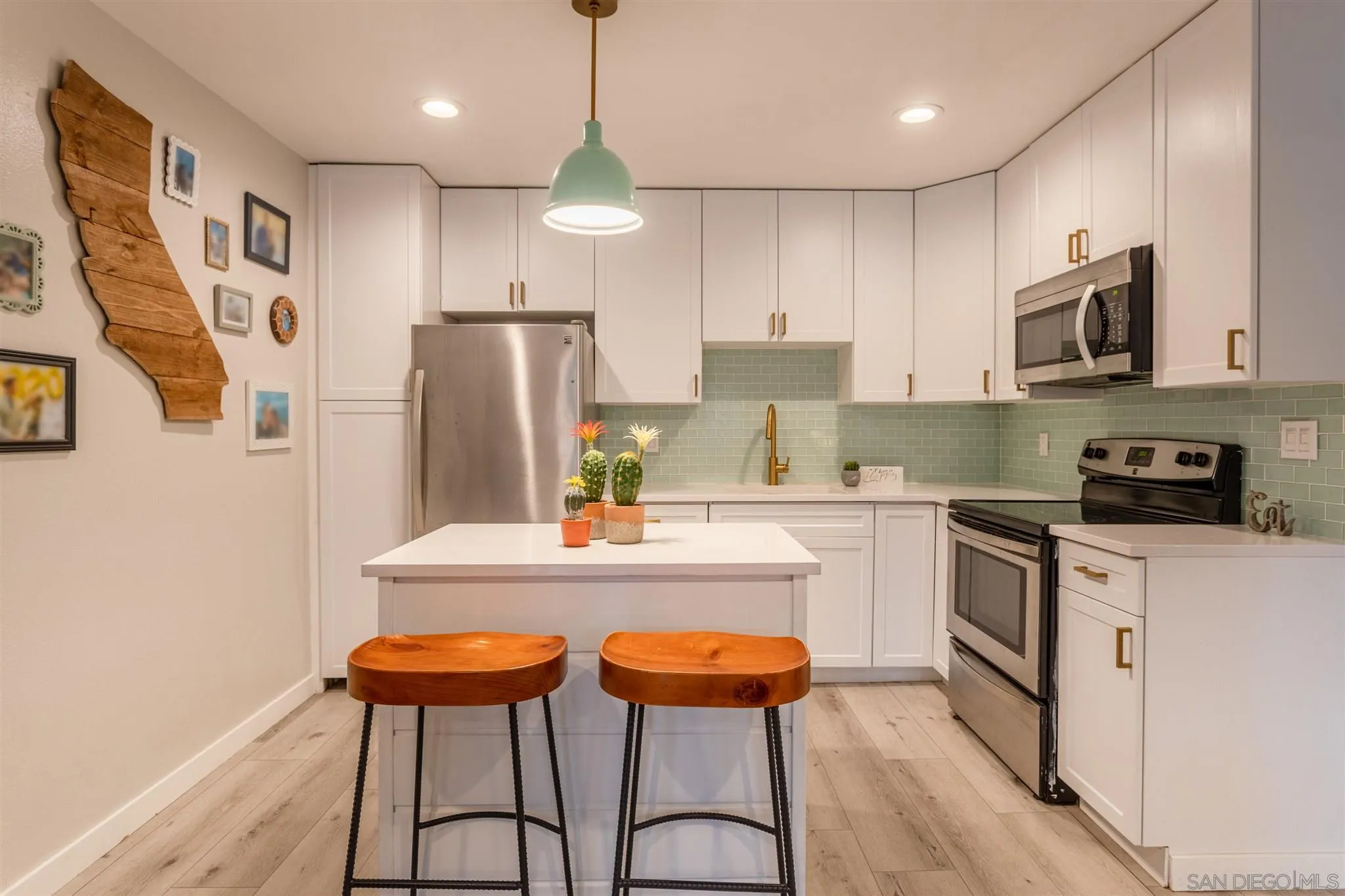 6354 Rancho Mission Road, Unit 508 San Diego, CA 92108 - Photo 2 of 19 Gallery Image 2