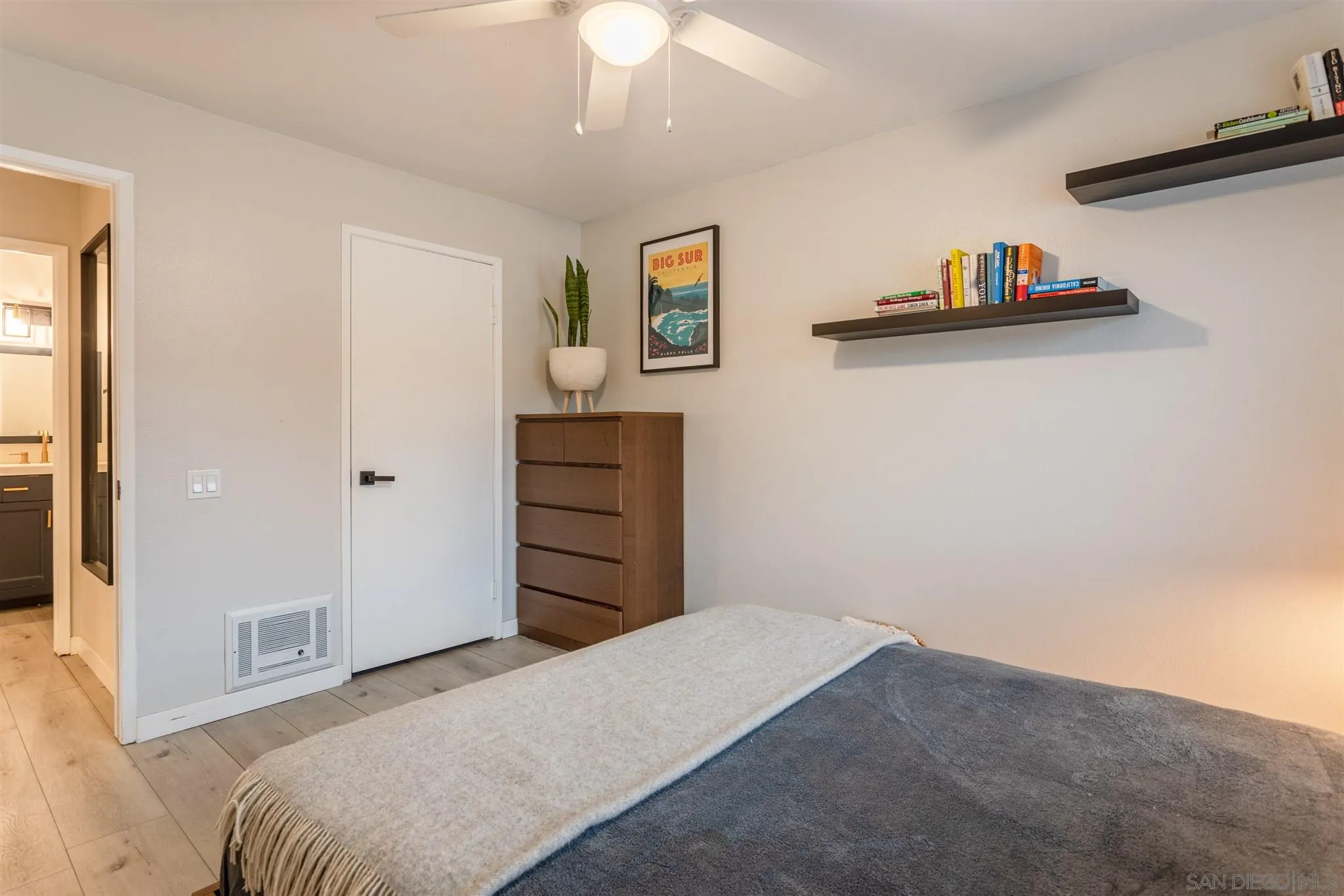 6354 Rancho Mission Road, Unit 508 San Diego, CA 92108 - Photo 9 of 19 Gallery Image 9