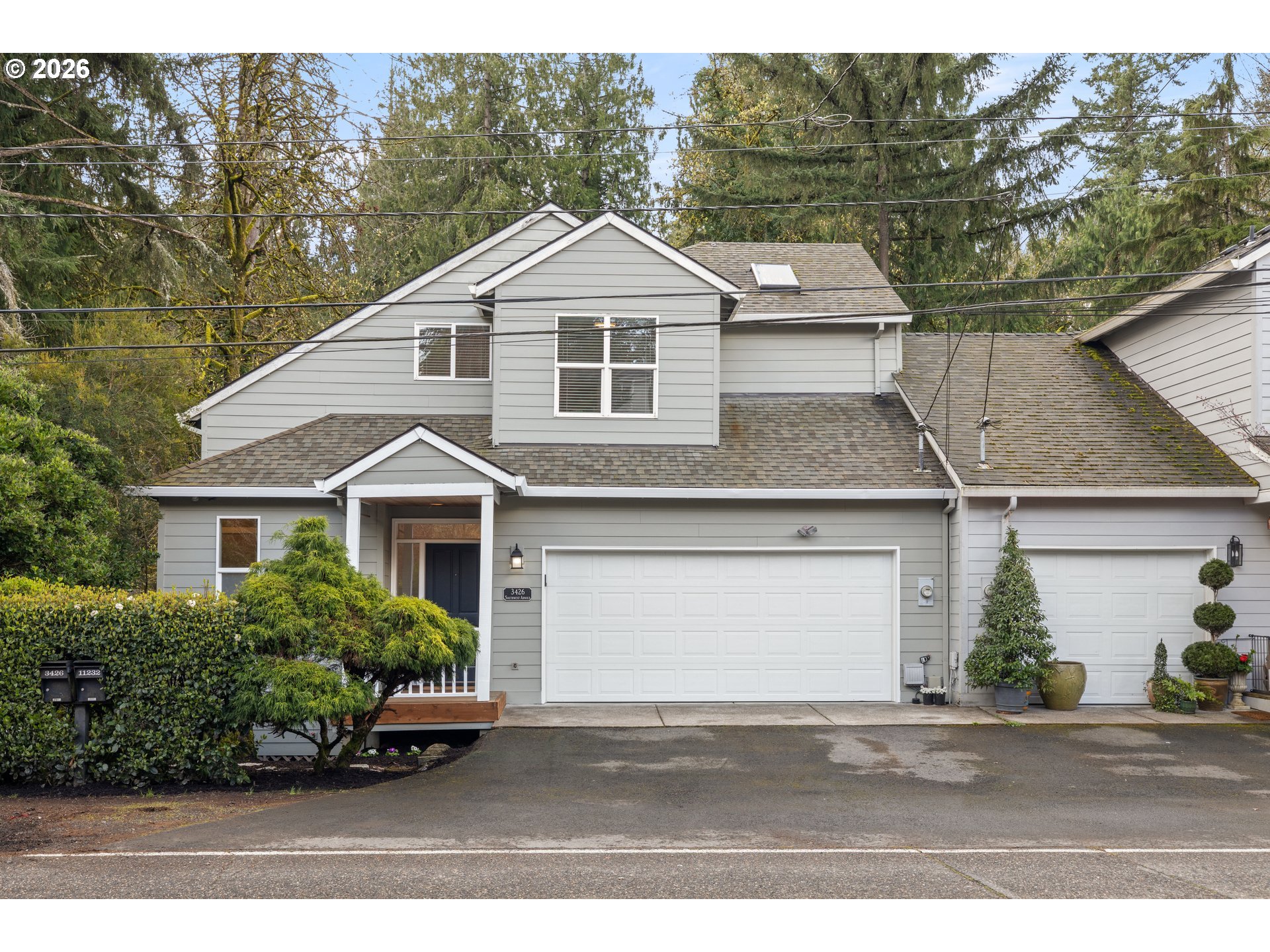 3426 Southwest Arnold Street Portland, OR 97219 - Photo 2 of 45
