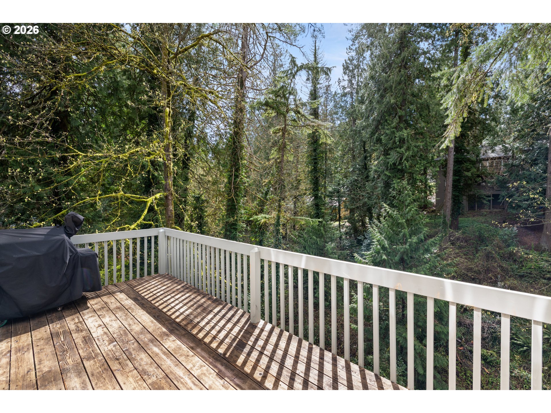 3426 Southwest Arnold Street Portland, OR 97219 - Photo 27 of 45