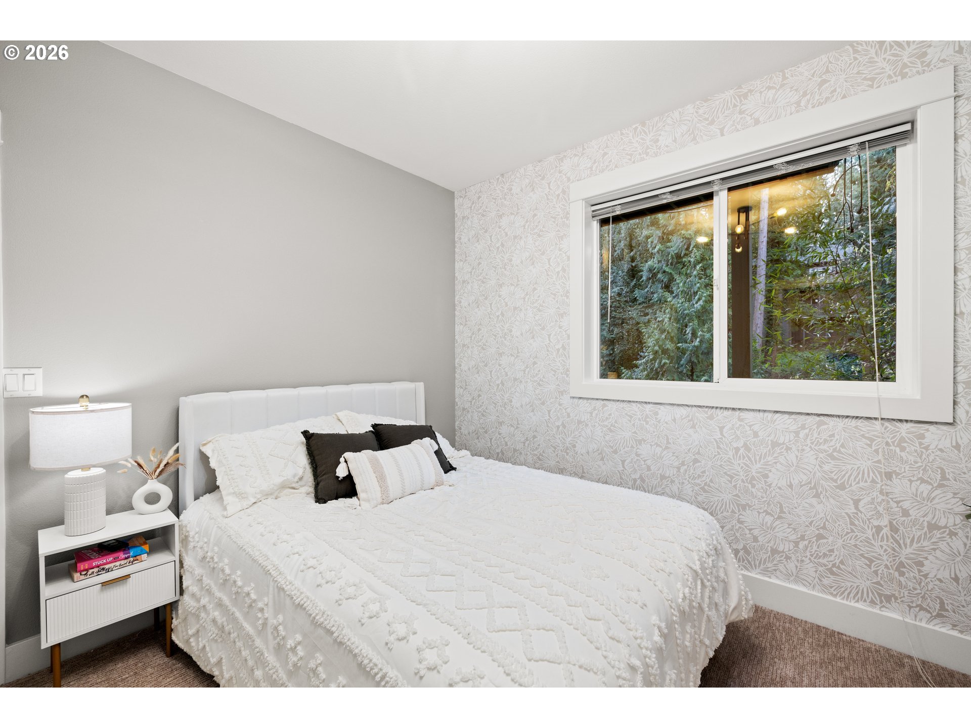 3426 Southwest Arnold Street Portland, OR 97219 - Photo 29 of 45