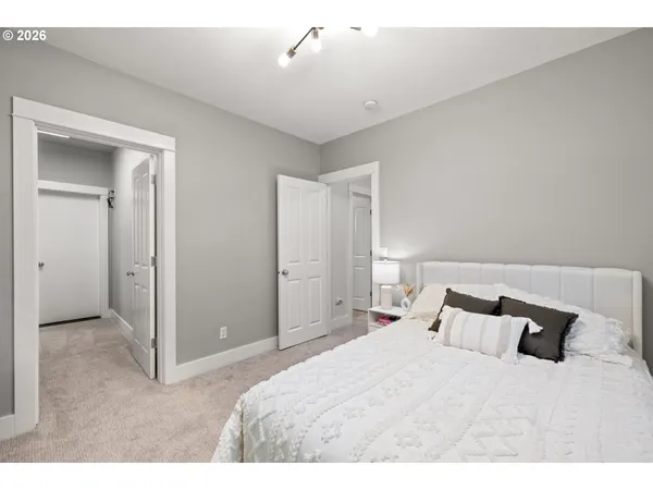 $615,000 | 3426 Southwest Arnold Street, Portland, OR 97219