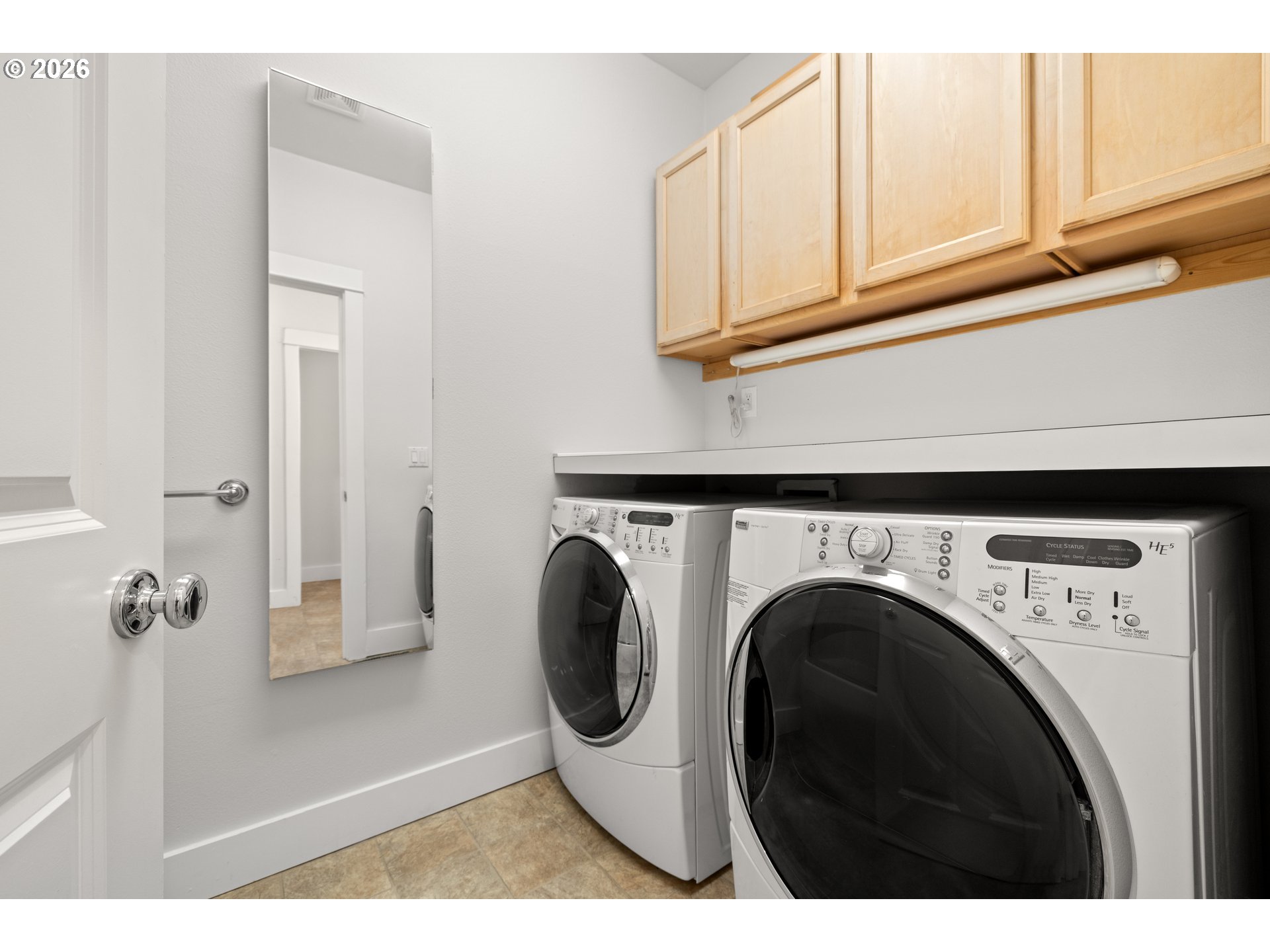 3426 Southwest Arnold Street Portland, OR 97219 - Photo 32 of 45