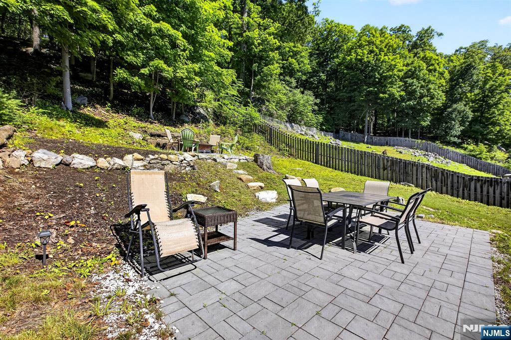 71 Reeve Avenue Bloomingdale, NJ 07403 - Photo 22 of 24