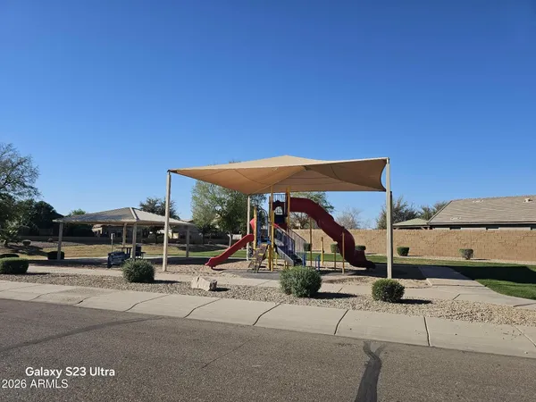 $1,950 | 3521 East Denim Trail, San Tan Valley, AZ 85143