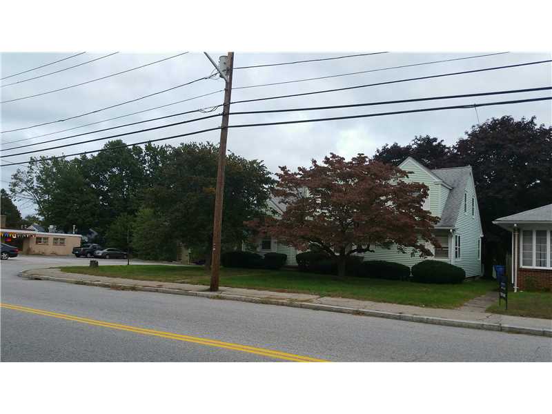 358 Budlong Road Cranston, RI 02920 - Photo 2 of 25 Exterior Front.