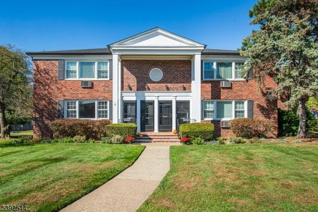 $329,000 | 116 Pitney Place, Unit 116, Morristown, NJ 07960