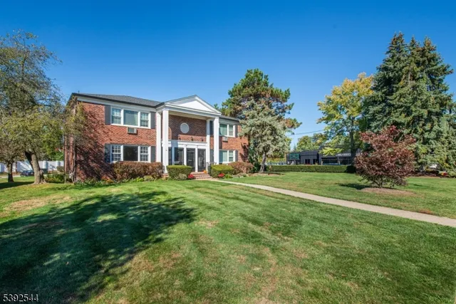 $329,000 | 116 Pitney Place, Unit 116, Morristown, NJ 07960