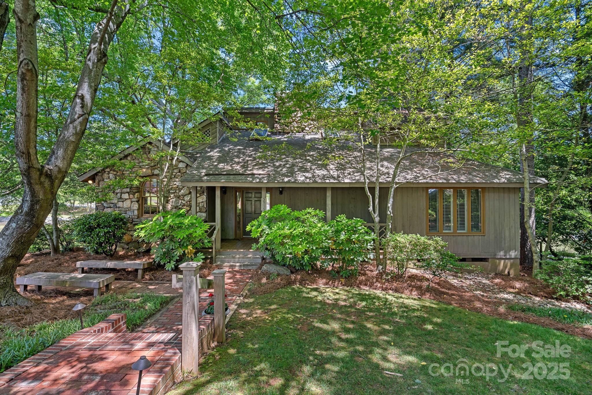 5915 Mamolake Road Charlotte, NC 28270 - Photo 36 of 40 Gallery Image 36