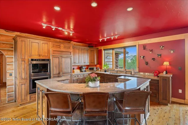 $3,695,000 | 4020 Bronco Road, Wilson, WY 83014