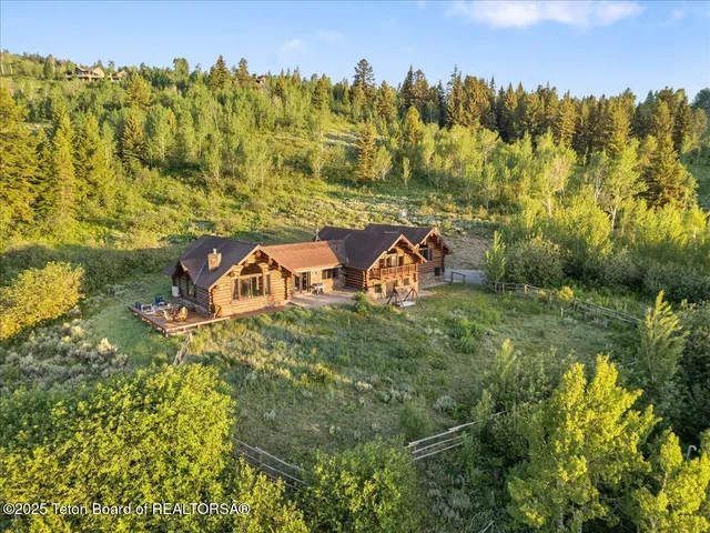 $3,695,000 | 4020 Bronco Road, Wilson, WY 83014
