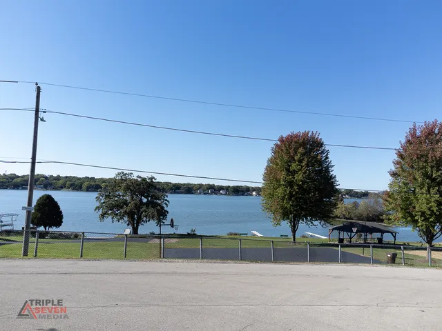 $250,000 | 7718 Beach Road, Wonder Lake, IL 60097