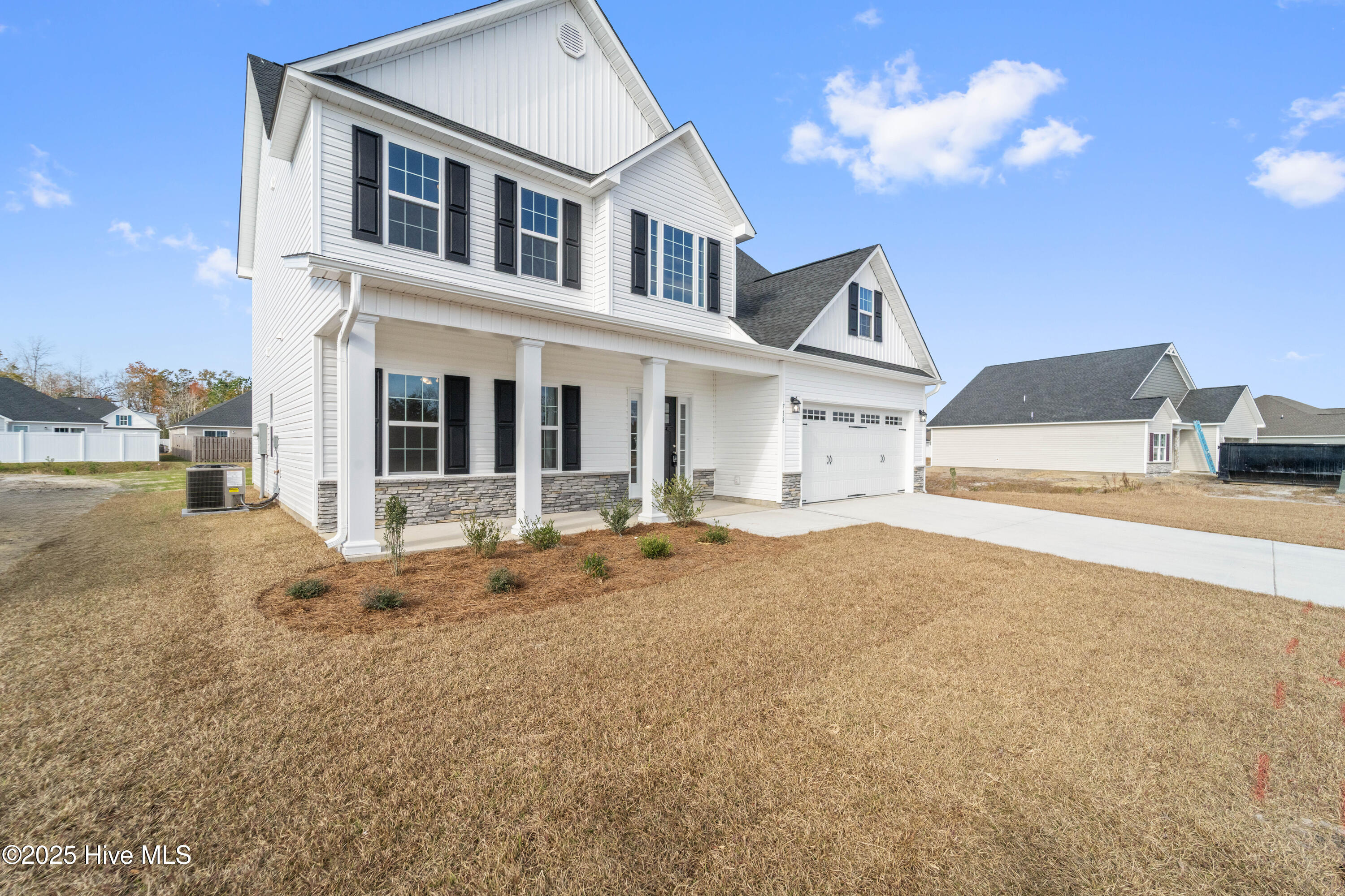 718 Regiment Road Jacksonville, NC 28546 - Photo 2 of 34 DSC07378