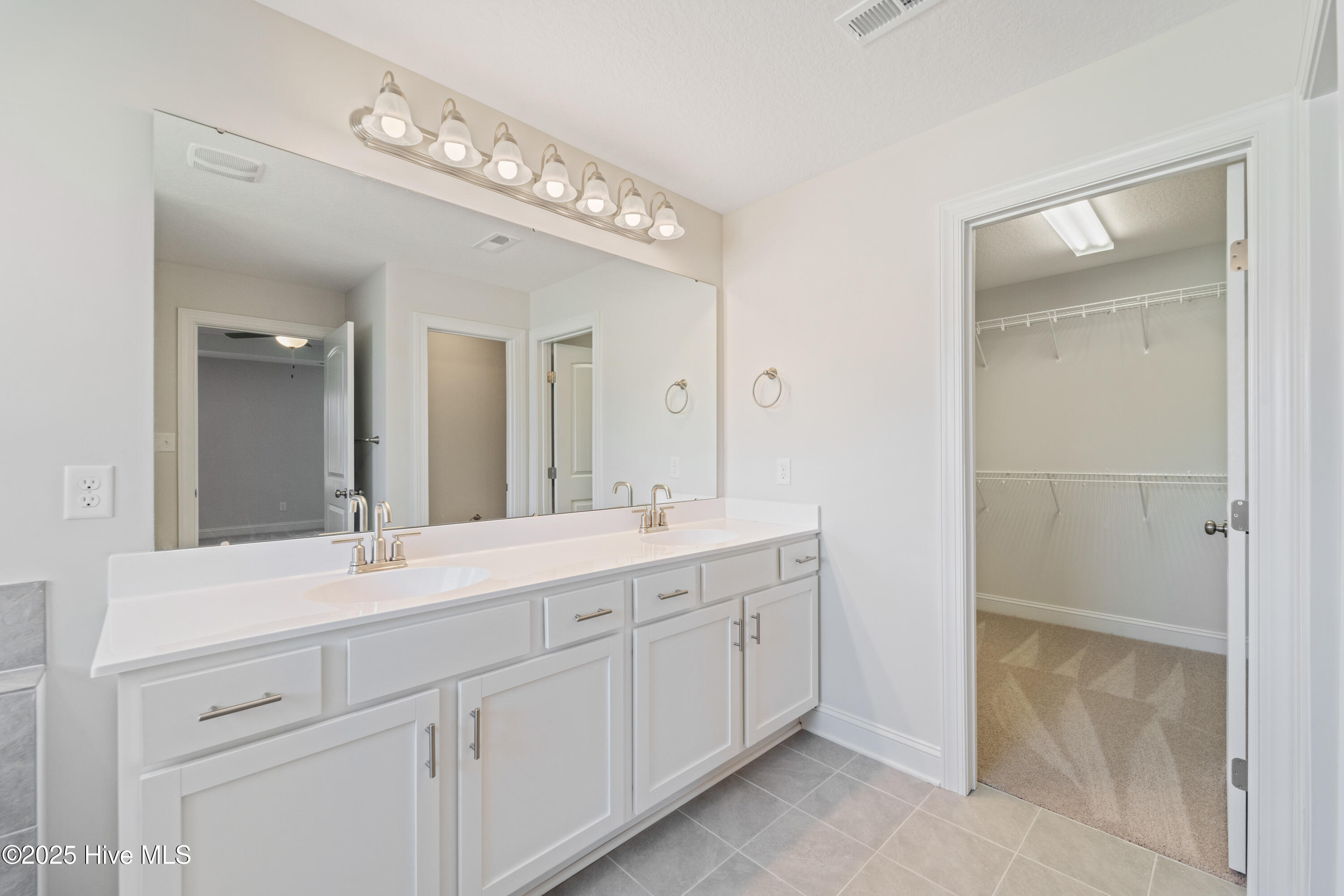 718 Regiment Road Jacksonville, NC 28546 - Photo 21 of 34 DSC07698