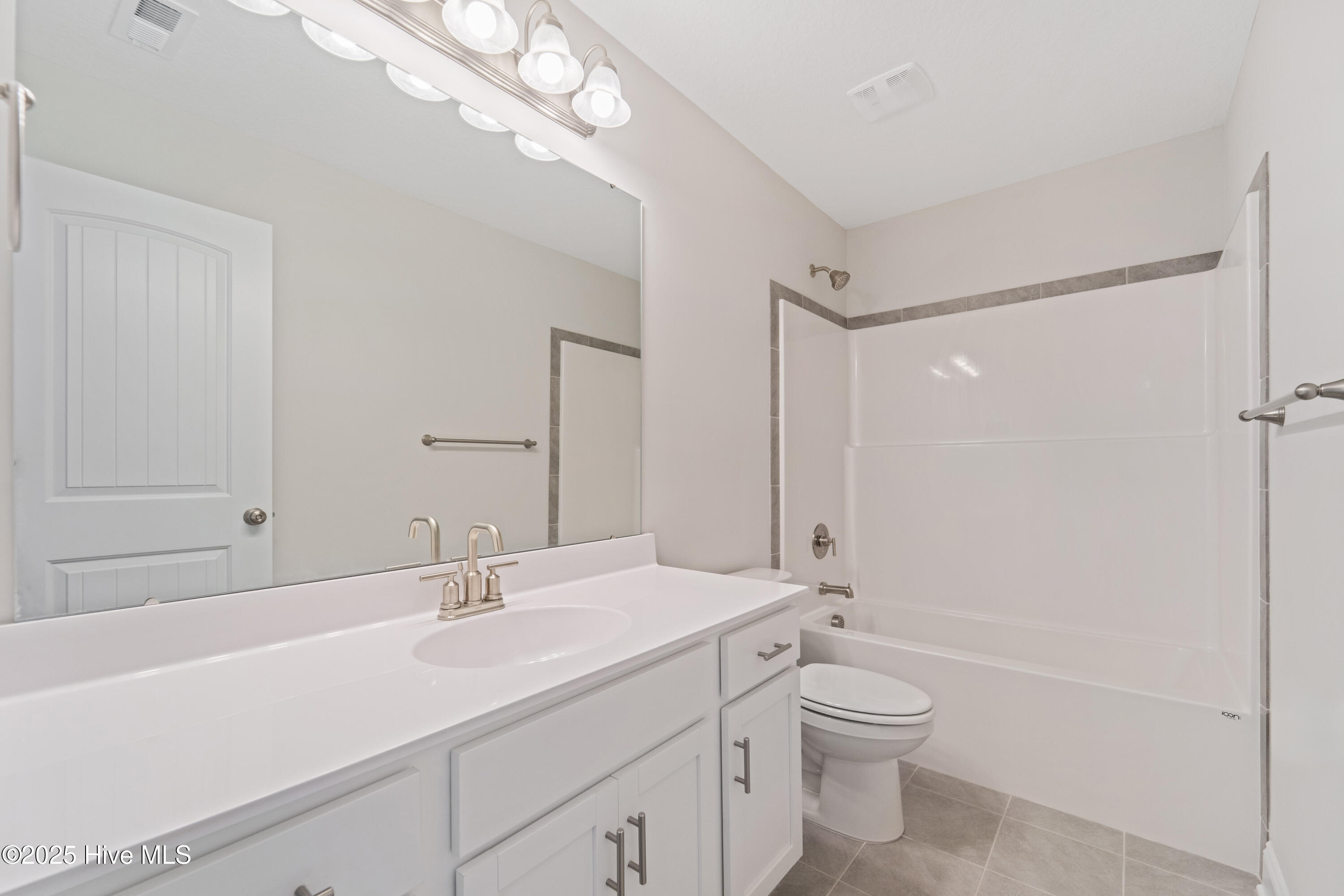 718 Regiment Road Jacksonville, NC 28546 - Photo 27 of 34 DSC07635