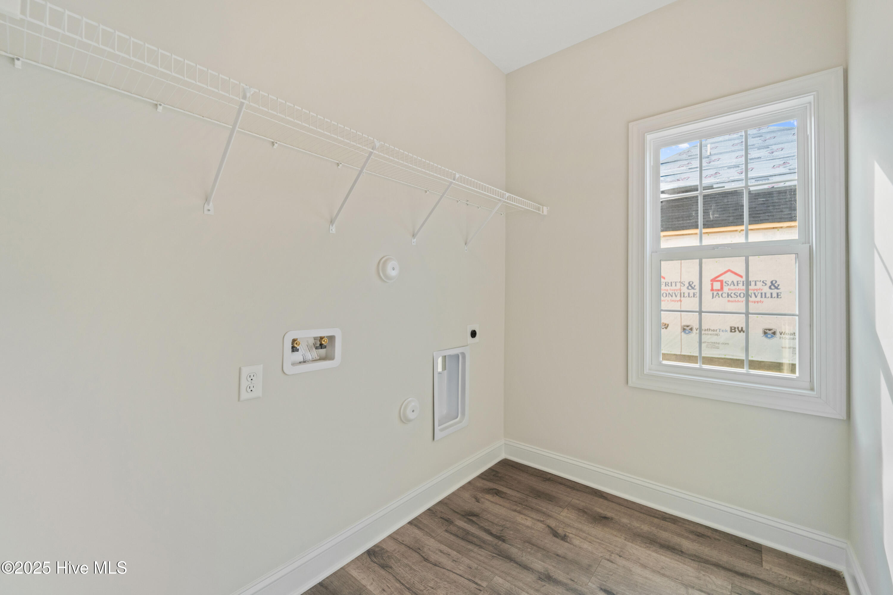 718 Regiment Road Jacksonville, NC 28546 - Photo 31 of 34 DSC07515