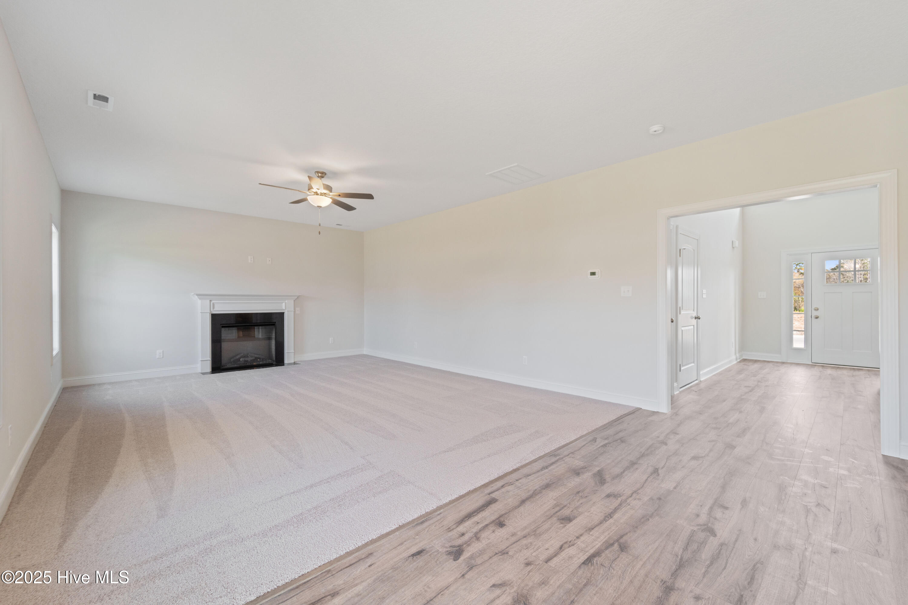 718 Regiment Road Jacksonville, NC 28546 - Photo 9 of 34 DSC07520