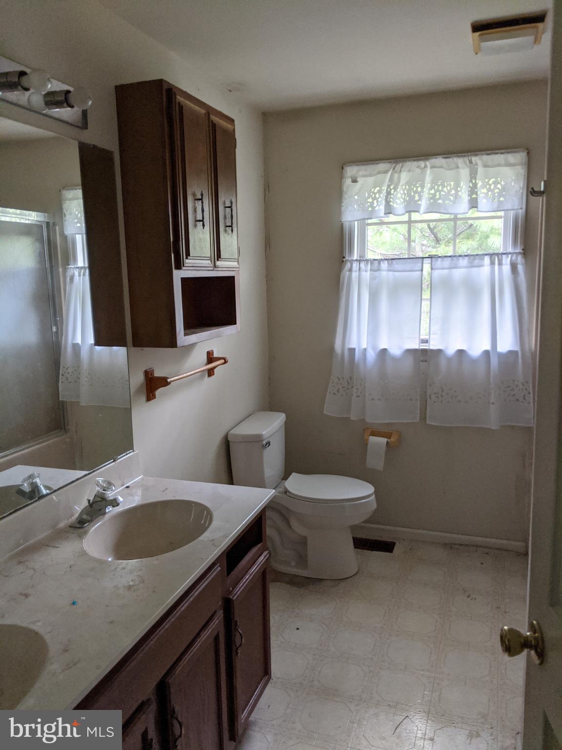 807 Old Fritztown Road Reading, PA 19608 - Photo 20 of 34