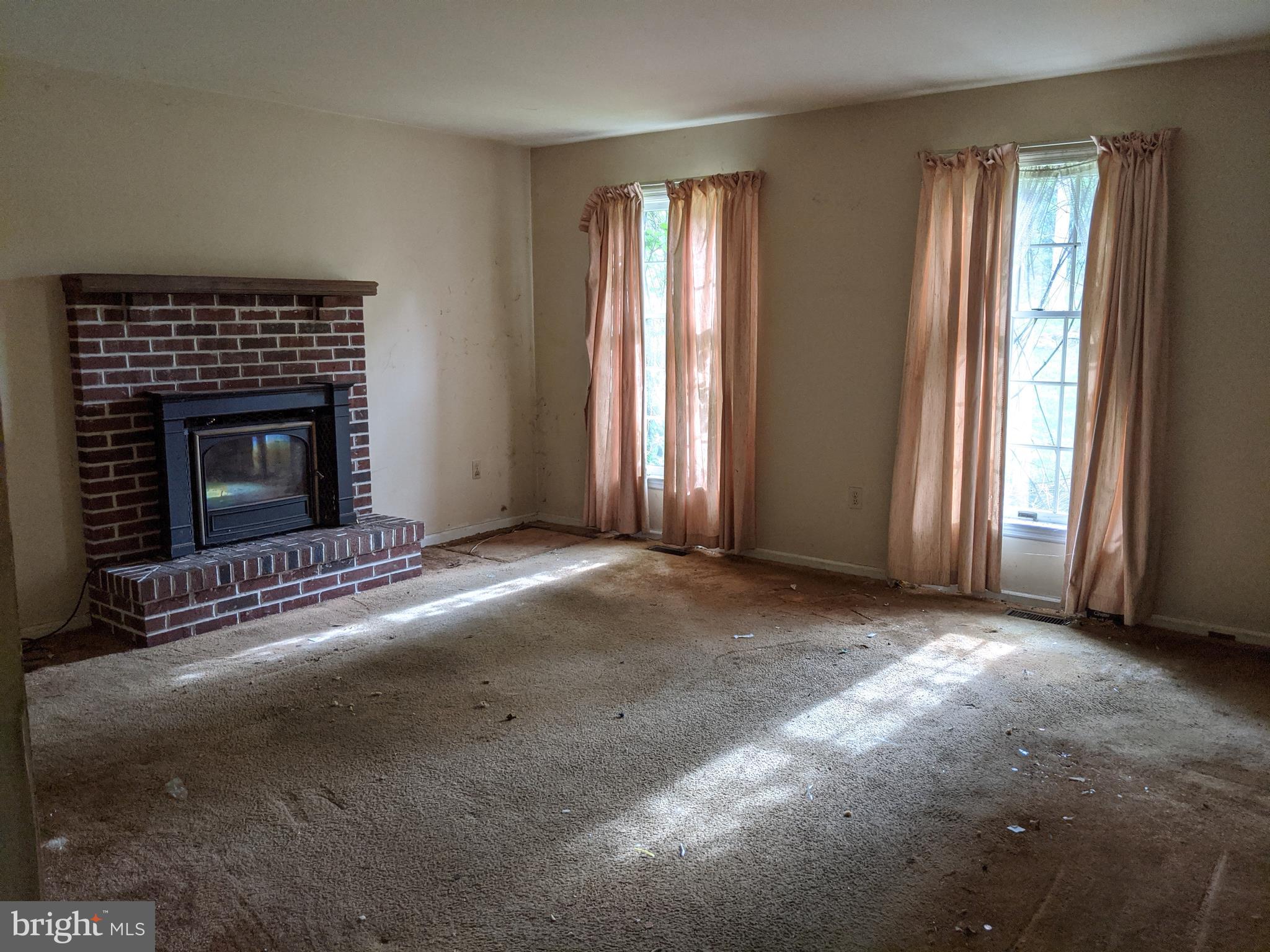 807 Old Fritztown Road Reading, PA 19608 - Photo 10 of 34