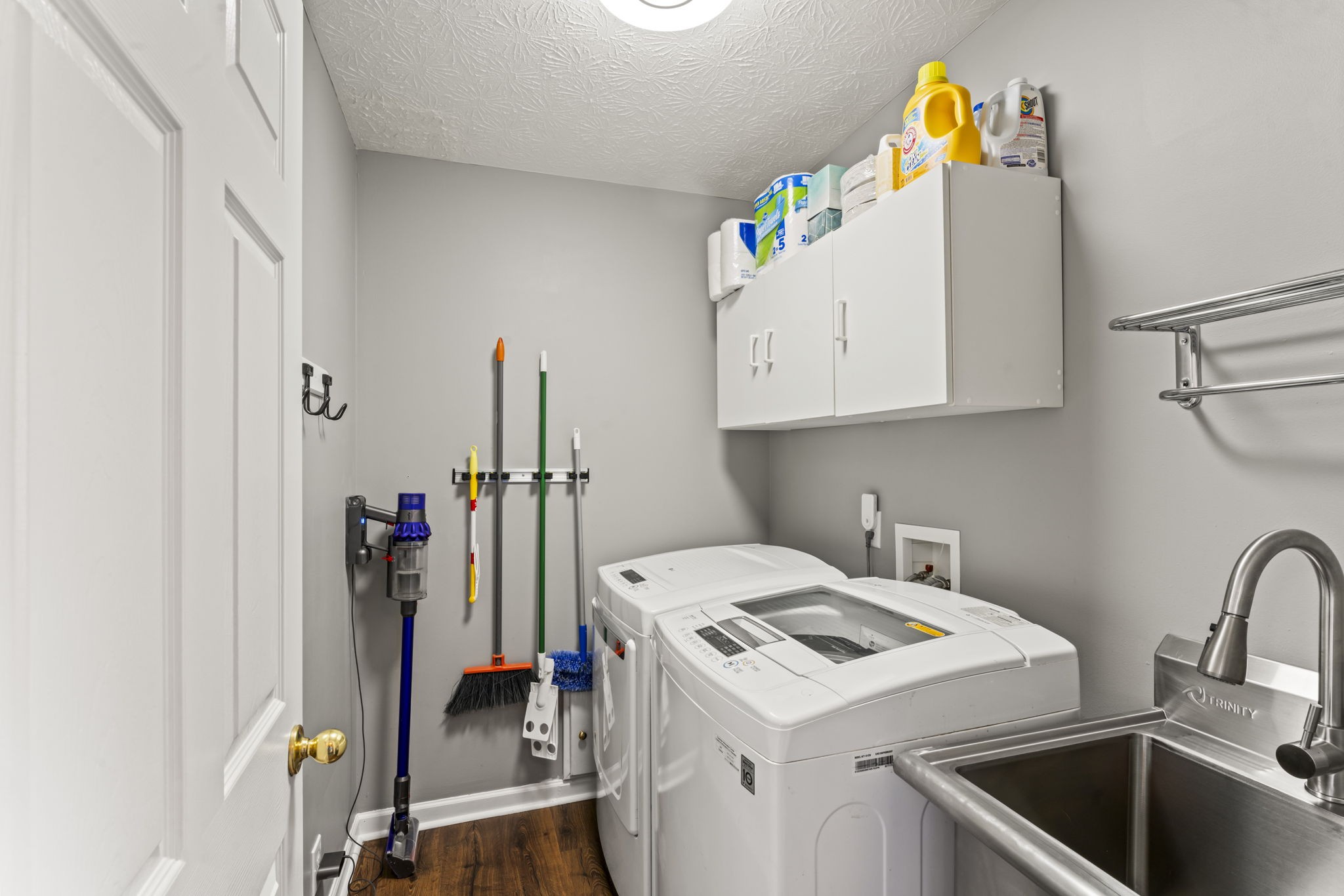 1314 Campbell Ridge Road Kingston Springs, TN 37082 - Photo 9 of 32 a utility room with dryer and washer