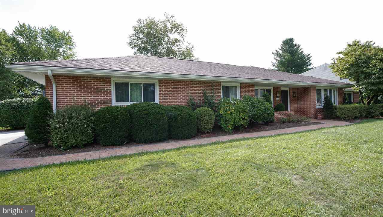 538 Spring House Road Camp Hill, PA 17011 - Photo 2 of 25 Gallery Image 2