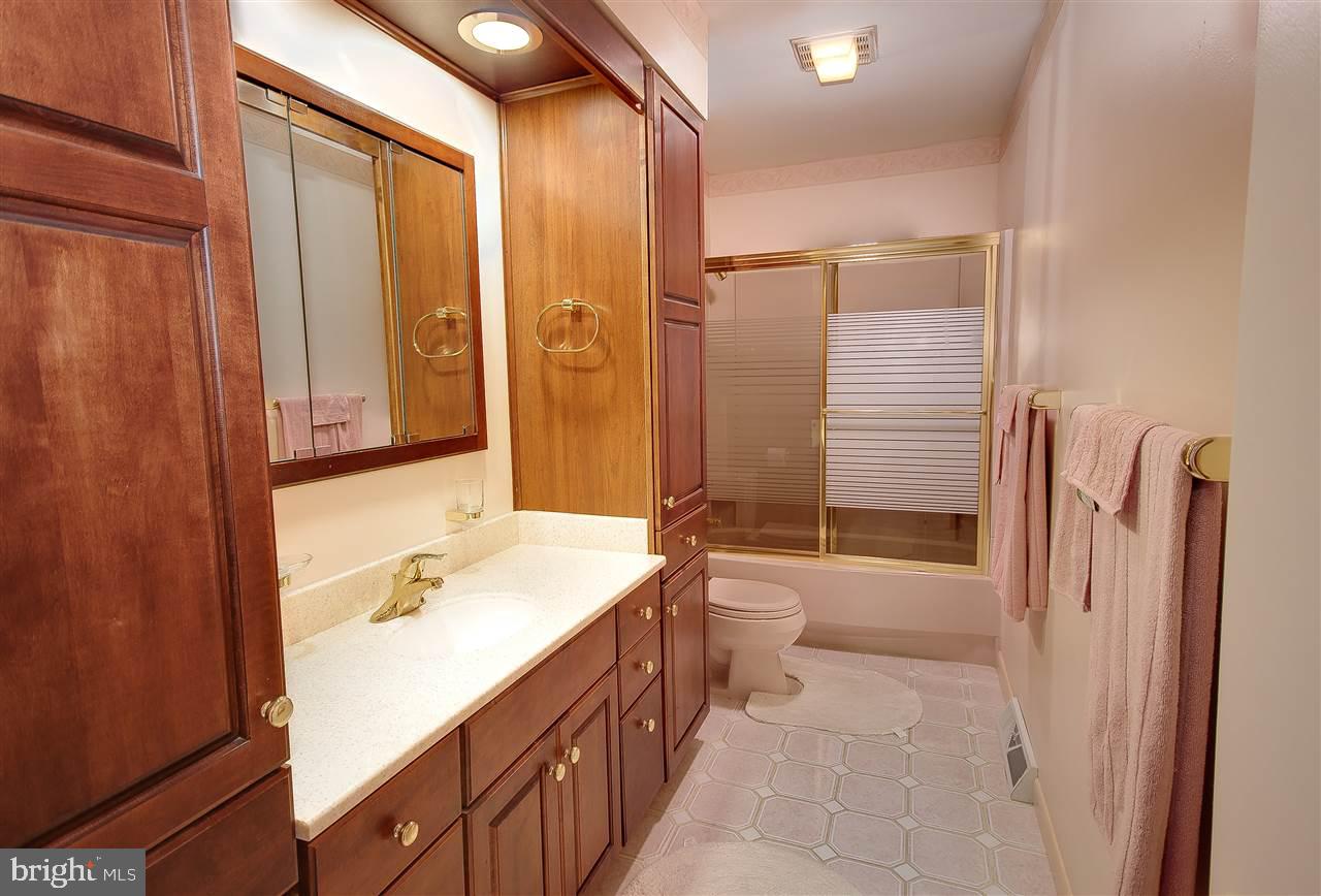 538 Spring House Road Camp Hill, PA 17011 - Photo 18 of 25 Gallery Image 18