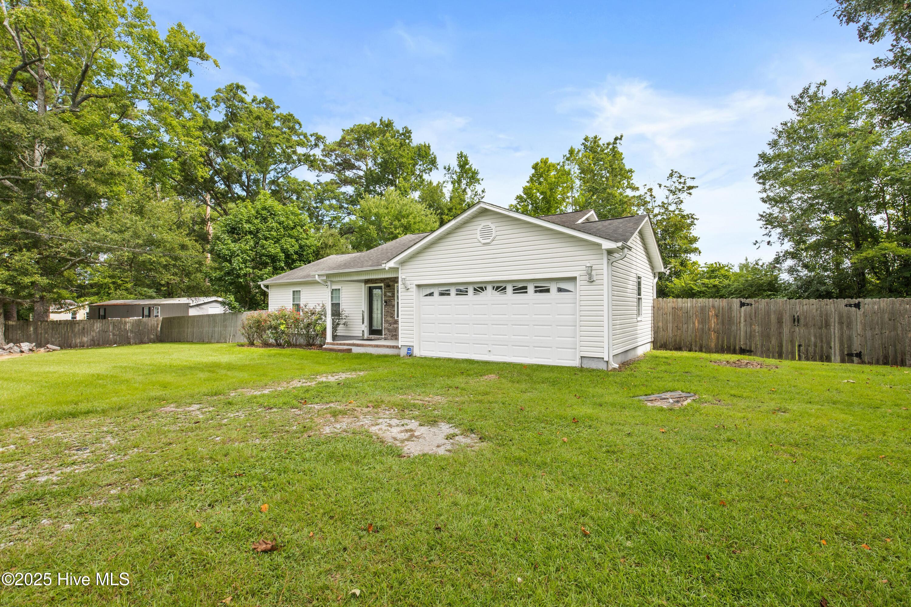 1192 Pony Farm Road Jacksonville, NC 28540 - Photo 3 of 31 3