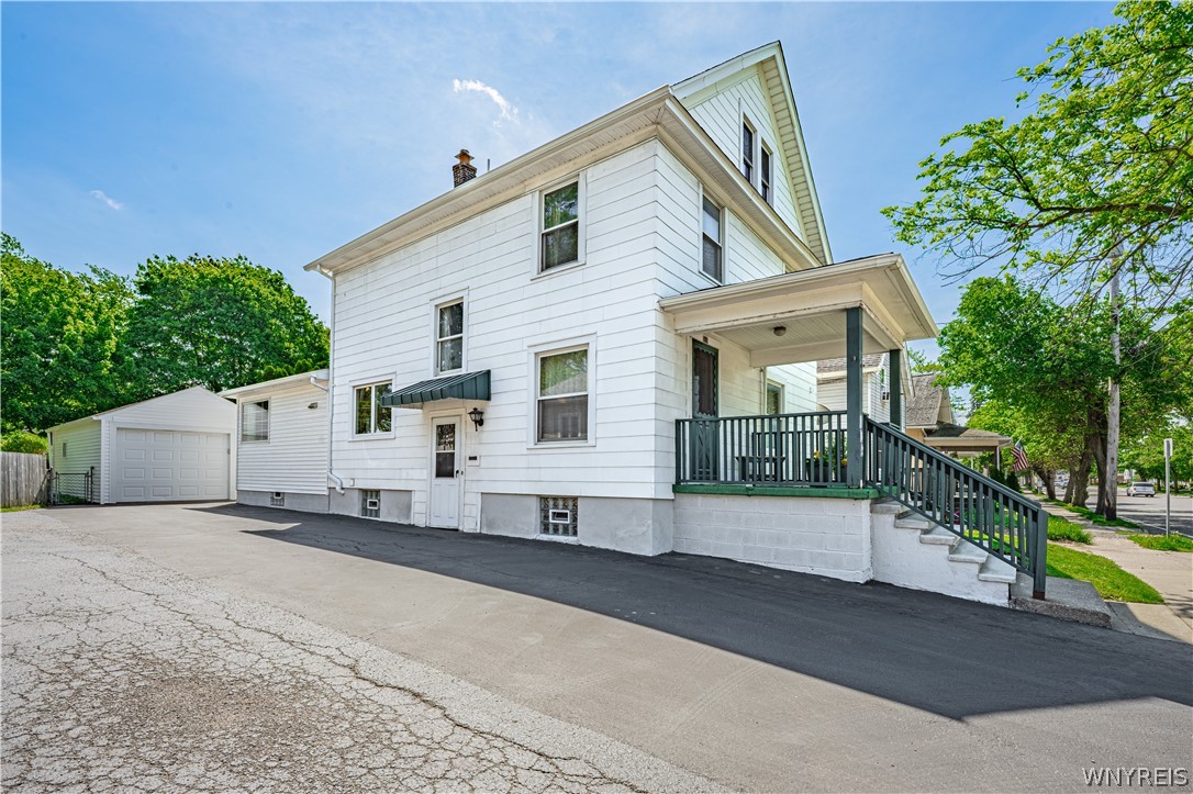 162 South Transit Street Lockport, NY 14094 - Photo 32 of 38