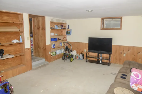 $329,000 | 67 Highland Avenue, Derby, VT 05830