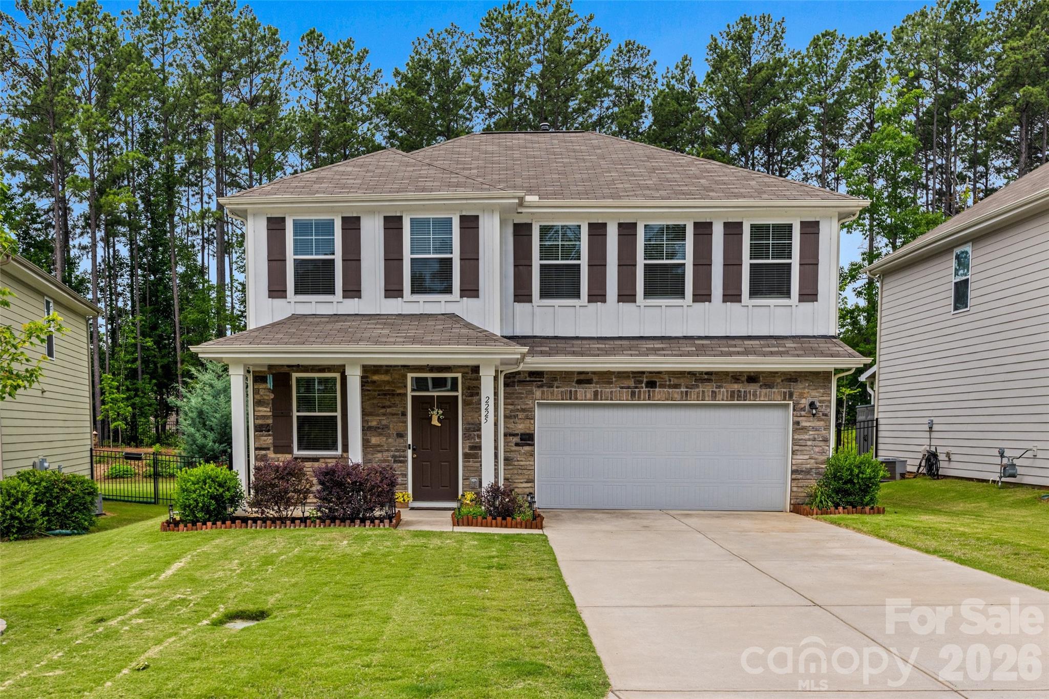 2225 Sussex Road York, SC 29745 - Photo 1 of 36