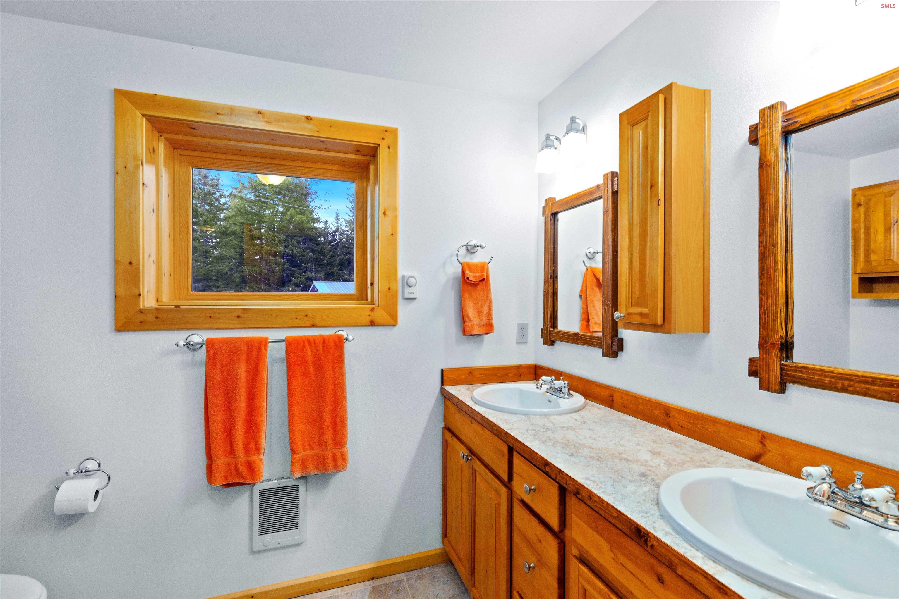 462 Kirby Mountain Road Hope, ID 83836 - Photo 23 of 49 Gallery Image 23