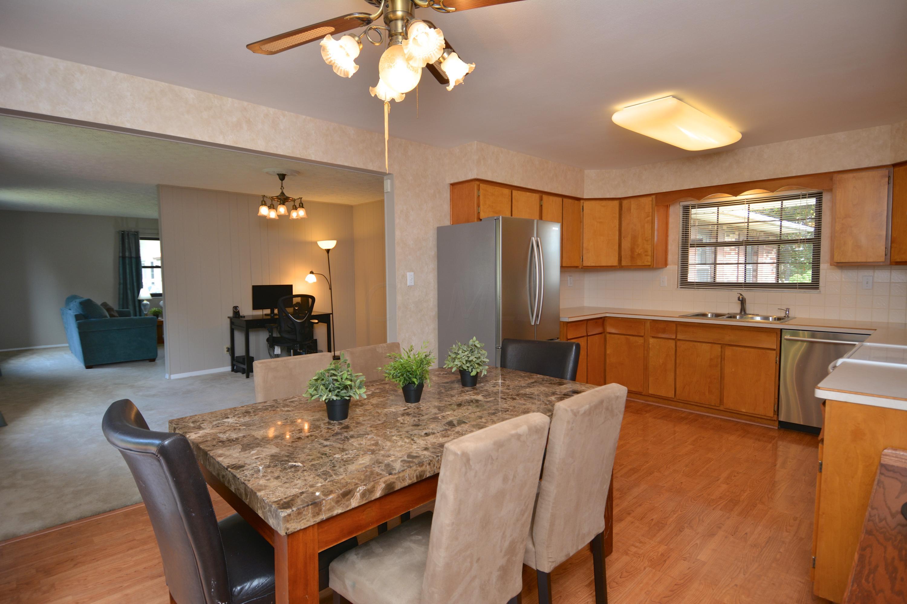 5913 Endicott Road Columbus, OH 43229 - Photo 8 of 24 Gallery Image 8