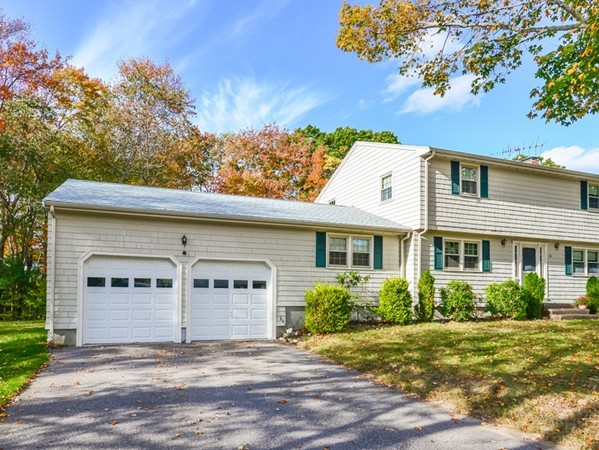 30 Rachael Circle Easton, MA 02375 - Photo 3 of 30 Gallery Image 3